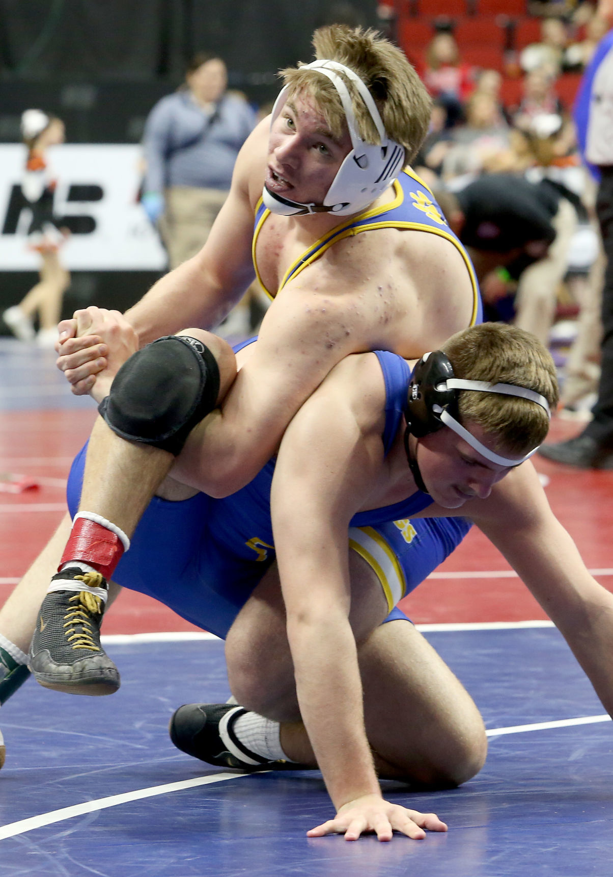 021419-qct-IA-HS-Wrestling-040